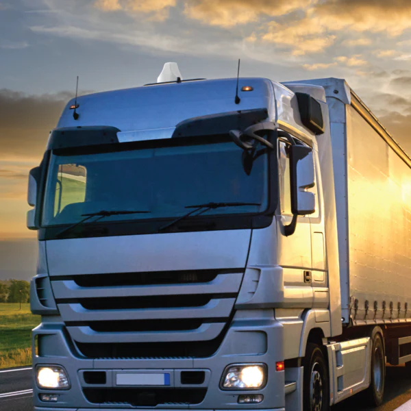 Poynting 5-in-1 RV & Marine Roof Antenna - Image 4