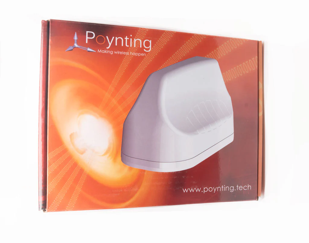 Poynting 7-in-1 Roof Antenna - Image 9